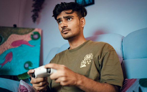 Mastering Instant Smart Home Management: The Complete Smartphone Supervision Handbook